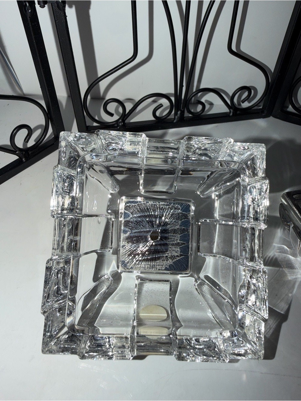 Lenox vintage glass trinket box - Picture 7 of 12